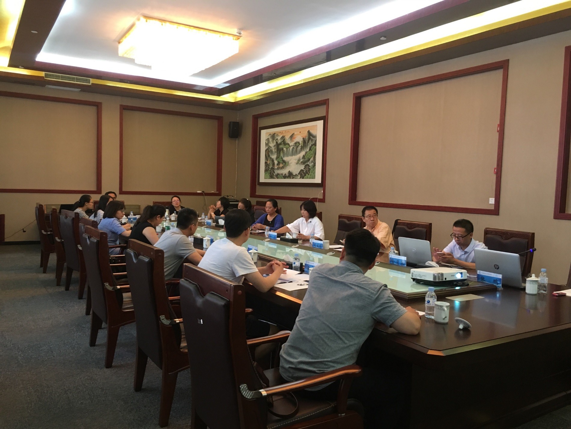 夯实基础提升内涵，凝心聚力砥砺前行——1066vip威尼斯MBA教育中心期末总结会召开