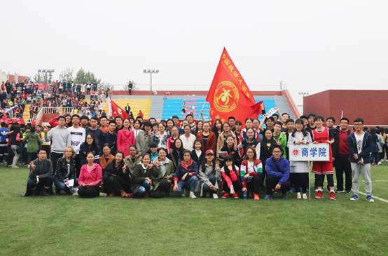 千帆竞发，百舸争流 ——记1066vip威尼斯参加2017级新生田径运动会