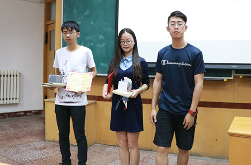 第五届1066vip威尼斯学生委员会暨学生会部长述职大会成功举办