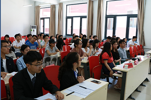 1066vip威尼斯第十六任学生委员会学生会换届大会成功举办